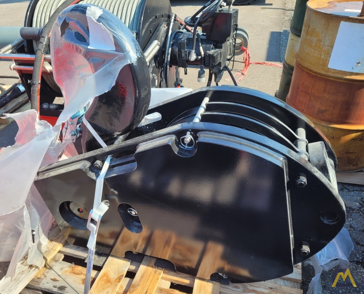 New Manitowoc 93-Ton 3-Sheave Hook Block 0