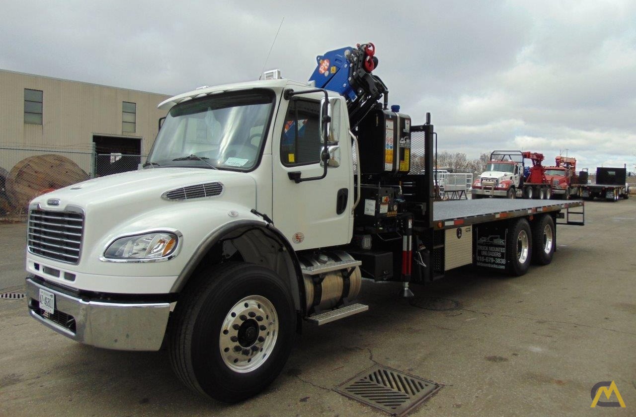 NEW PM 21523 KNUCKLEBOOM ON NEW FREIGHTLINER M2-106 4