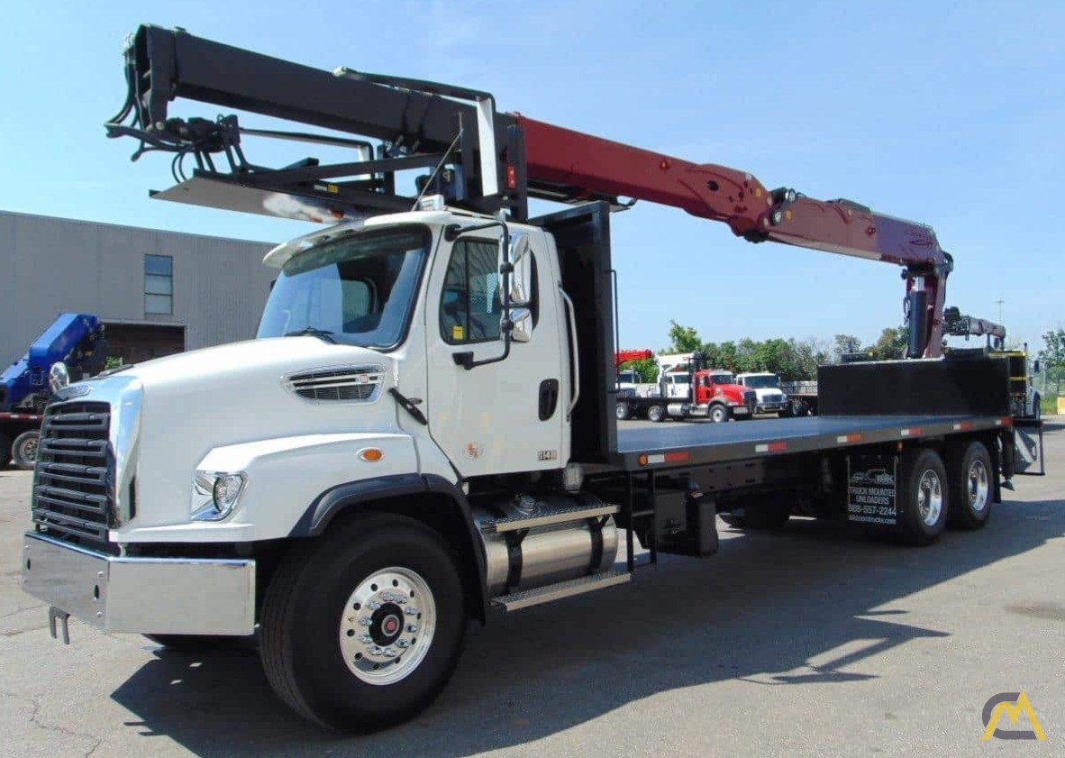 NEW Manitex/PM POWERLIFT PL-74 REAR-MOUNTED ON NEW FREIGHTLINER 114SD 1