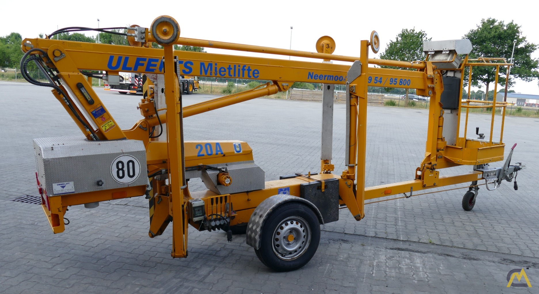 Omme Lift 1050 EZ Telescopic Boom Platform Lift 0