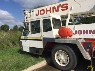 P & H CNT350 35-Ton Telescopic Boom Truck Crane 3