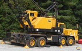 P&H 440TC 40-Ton Lattice Boom Truck Crane 1