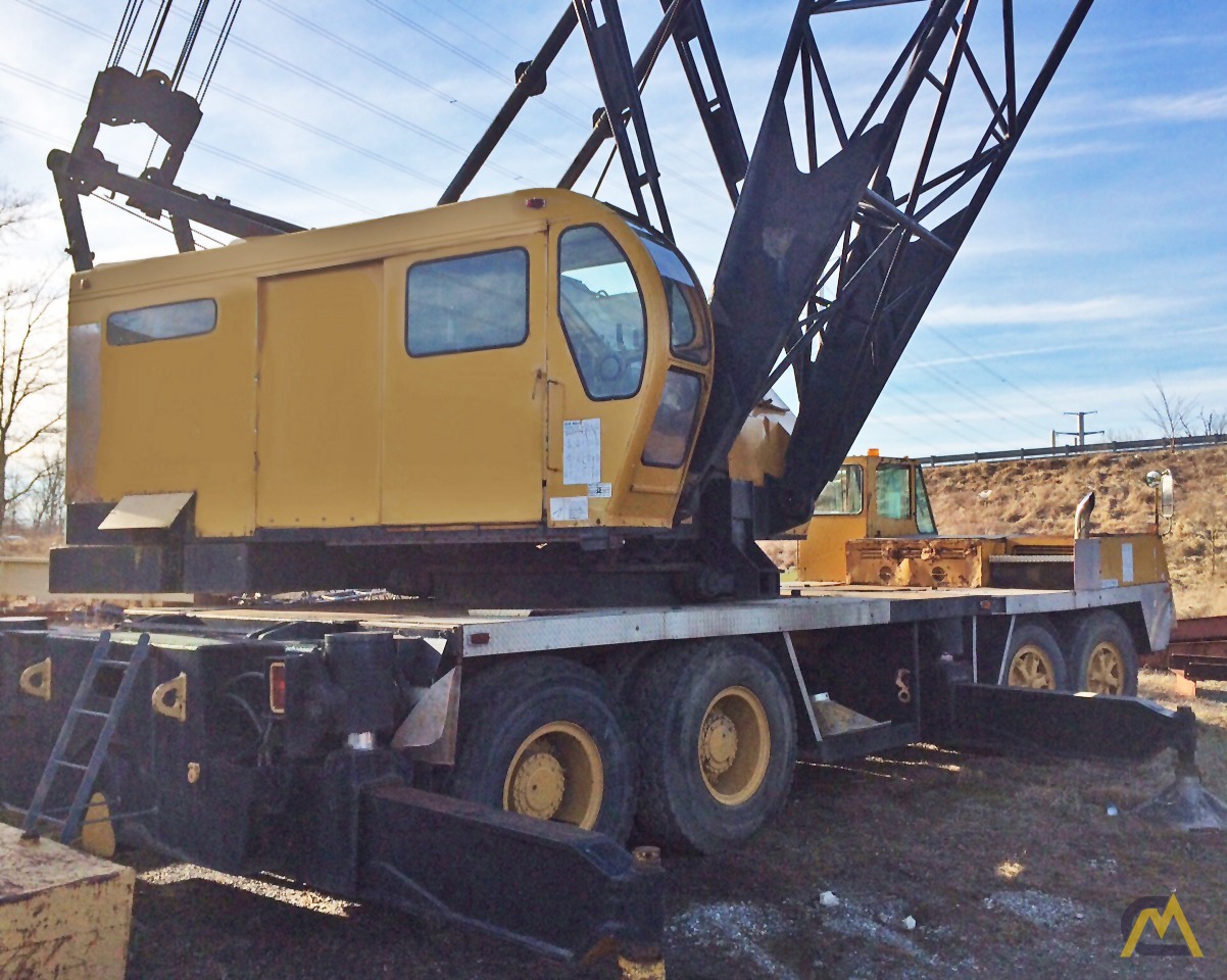 P&H 9125-TC 140-Ton Lattice Boom Truck Crane 2