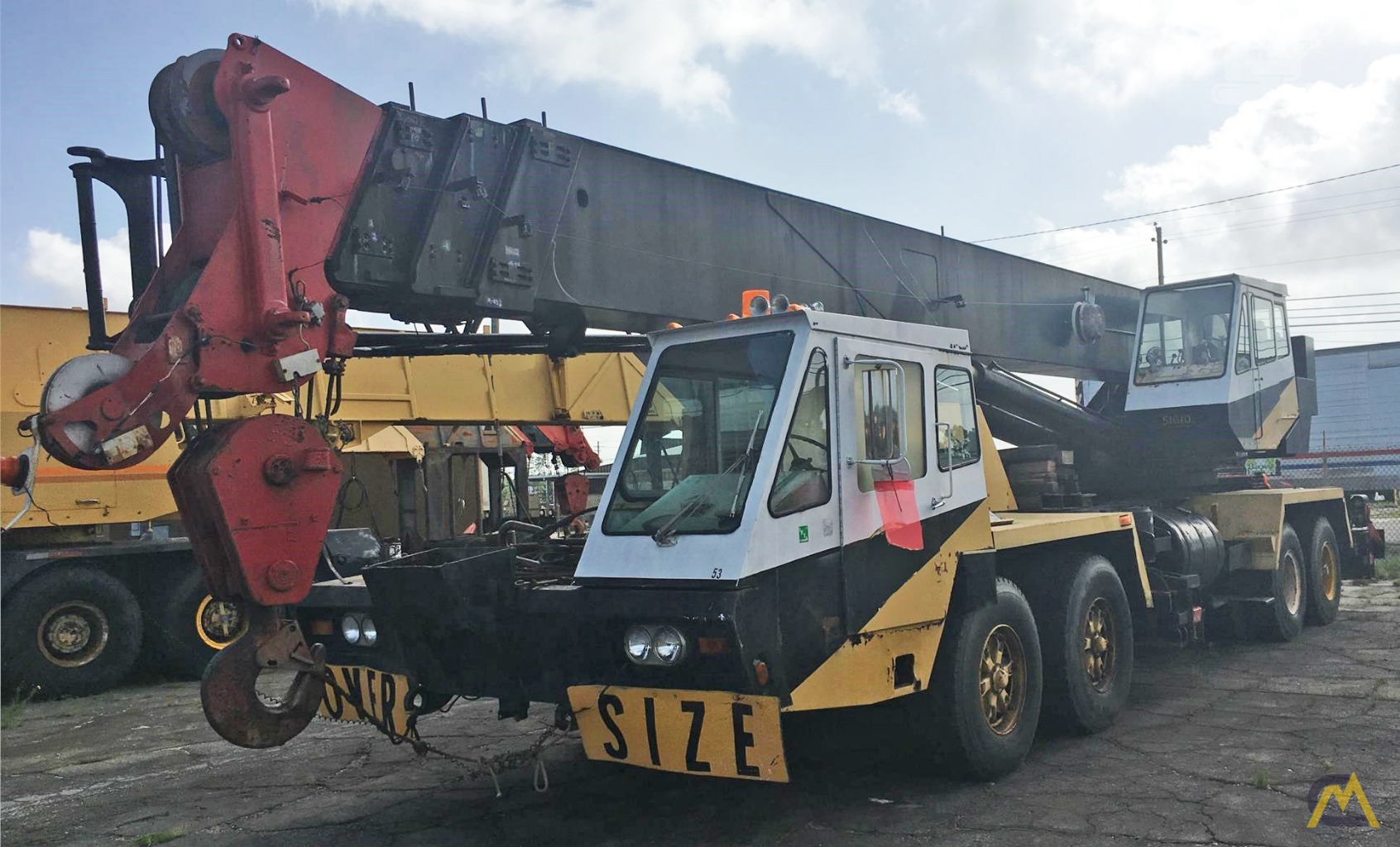 P&H OMEGA T-650 65-Ton Telescopic Truck Crane 0