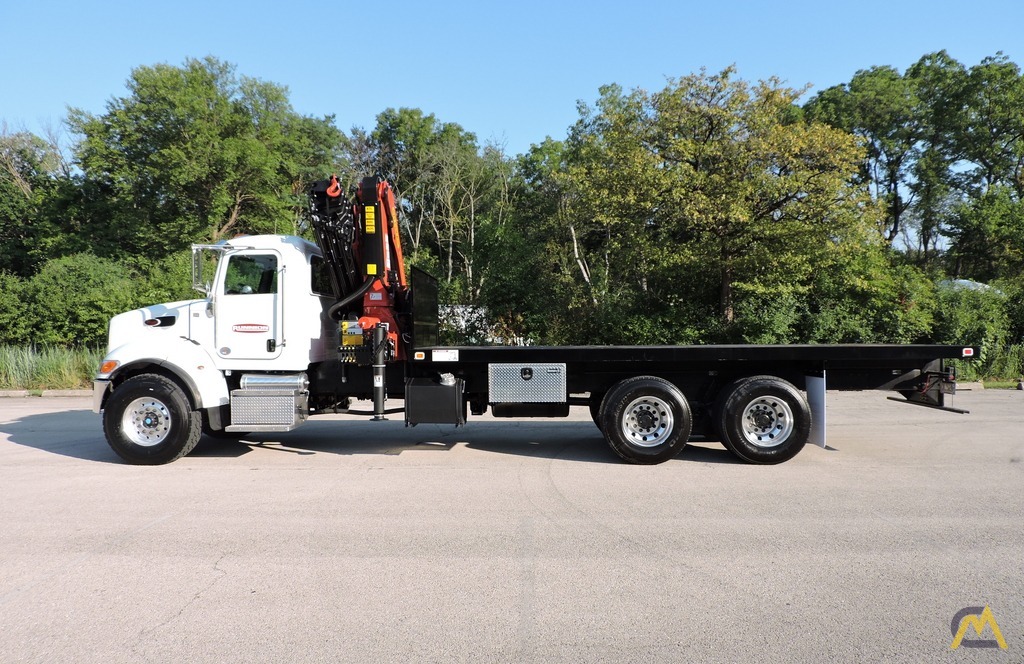Palfinger PK 26002-EH 5.35-Ton Knuckleboom Crane on Perbilt 348 2