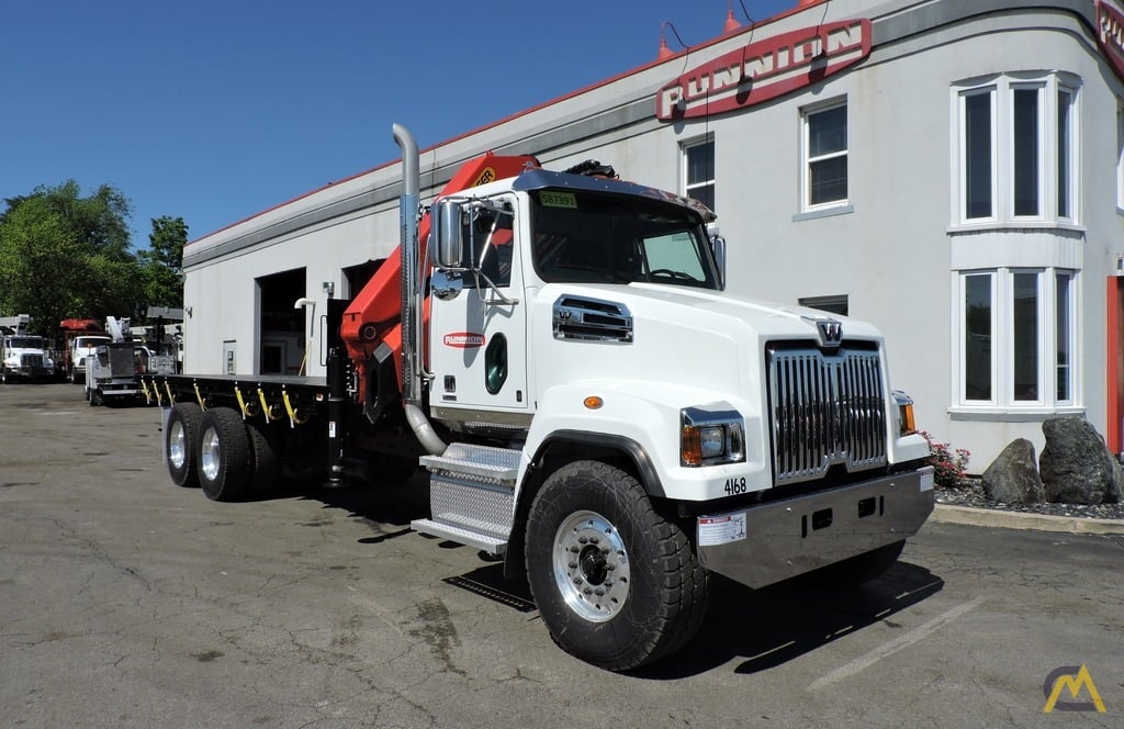 Palfinger PK 33002-EH 9.7-ton Knucklboom Crane on Western Star 4700SF 5