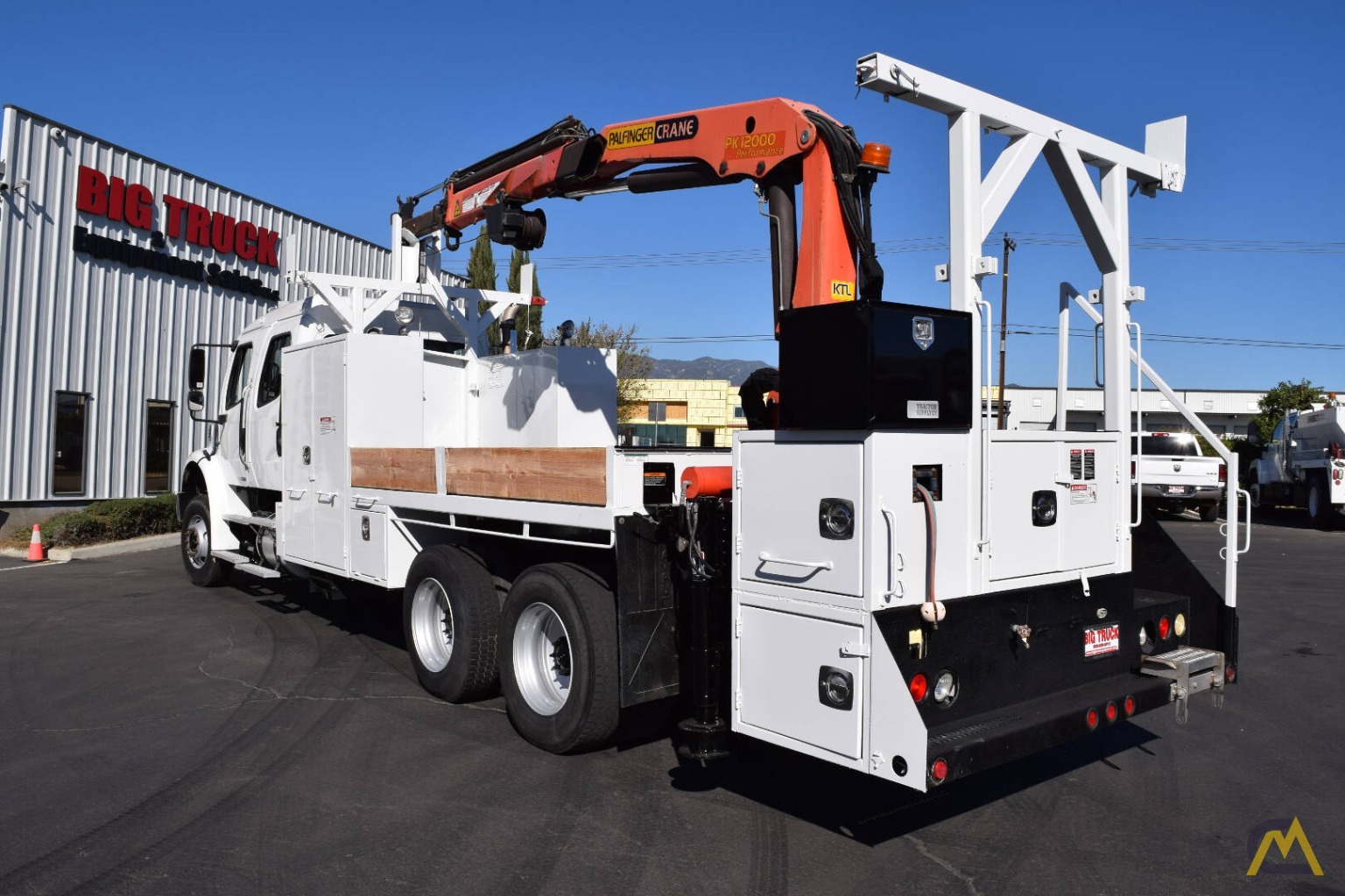 Palfinger PK12000 Performance 7Ton Knuckle Boom Cranes For Sale & Material Handlers 10497