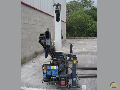 Pecsi SE 105A/3 2.3-Ton Knuckle Boom Crane 2