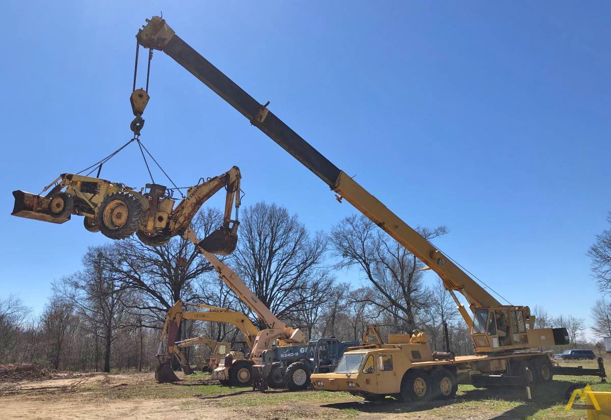 Pettibone 100 TK-LS Telescopic Boom Truck Crane 1