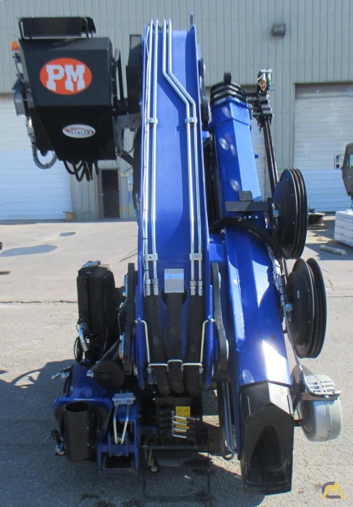 PM 41024 S 41-ton Articulating Knuckle Boom Crane UNMOUNTED 3