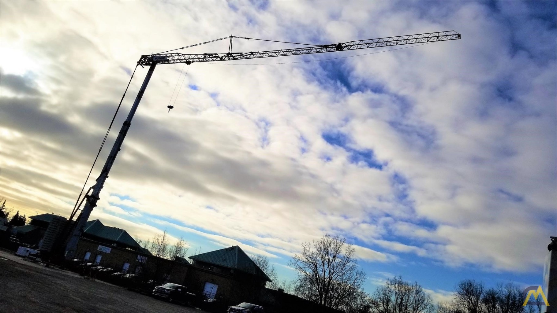 Potain HUP40-30 4.4-ton Self Erecting Tower Crane 0