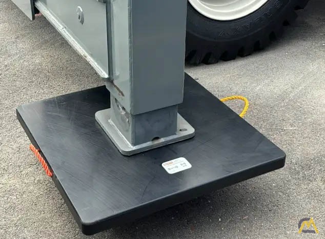 Raptor Tech Magnetic Outrigger Pads 1