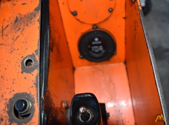 Raymond 20-R40TT 2-Ton Forklift 6