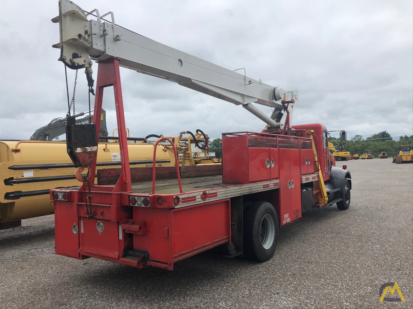 Ro Stinger TC 2857 14.4-ton Boom Truck Crane 2