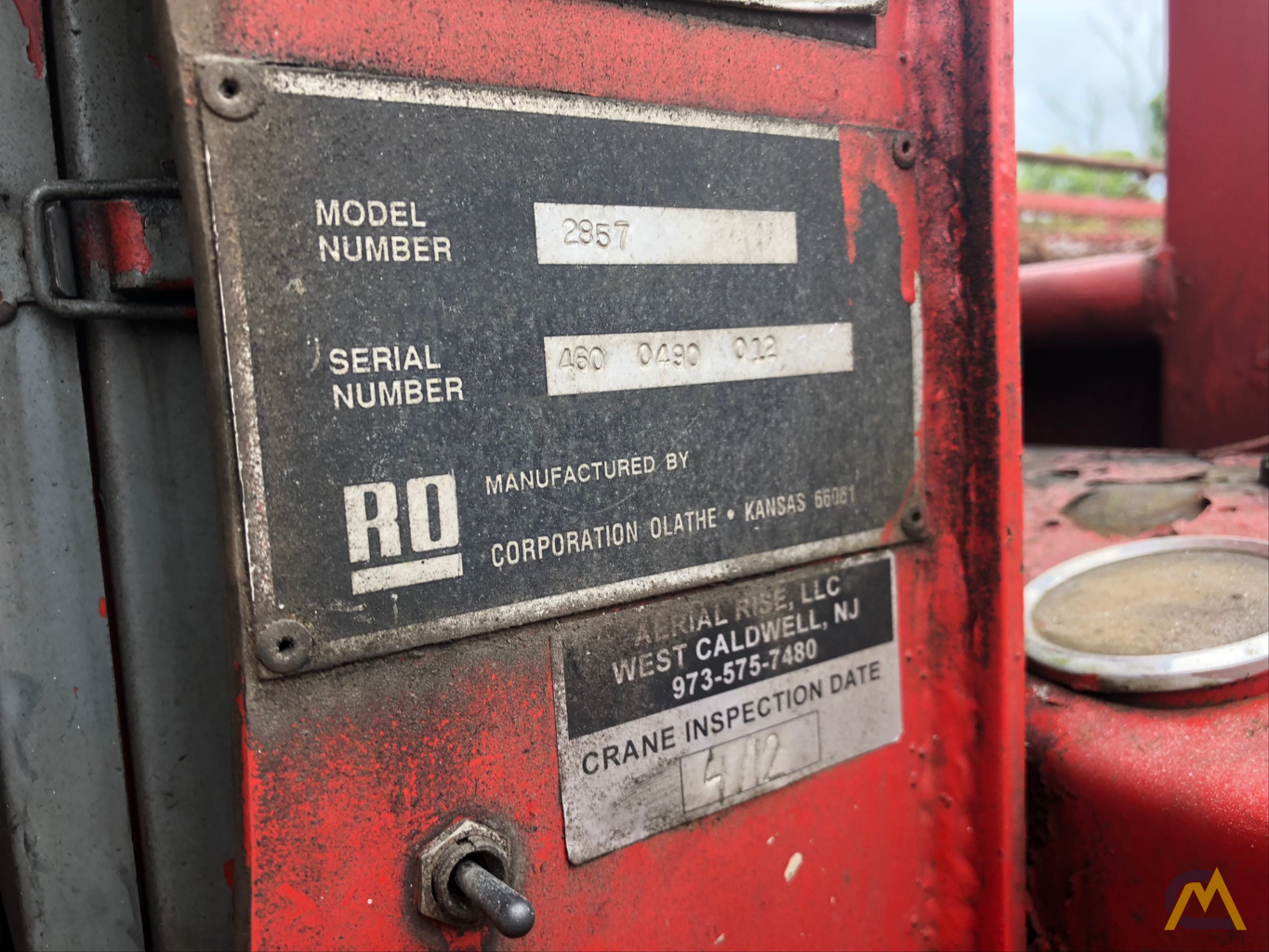 Ro Stinger TC 2857 14.4-ton Boom Truck Crane 4