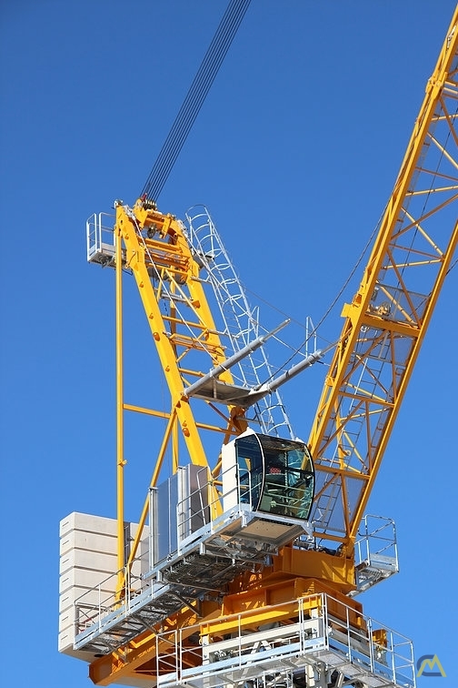 Saez SL 320 20-Ton Tower Crane 2