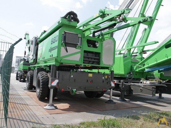 Sennebogen 680 HMC 45-ton Lattice Boom Wheeled Crane 2