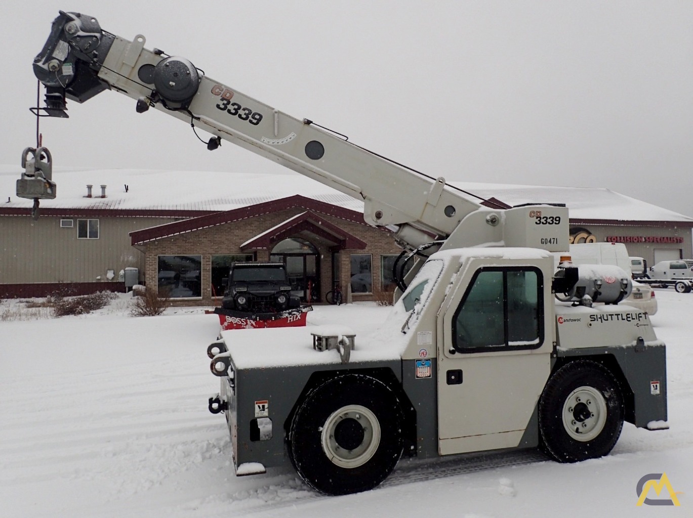 Shuttlelift CD3339 9-ton Carry Deck Industrial Crane 0
