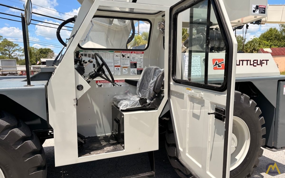 Refurbished & Like New Shuttlelift CD7725 Industrial Carry Deck Crane 8