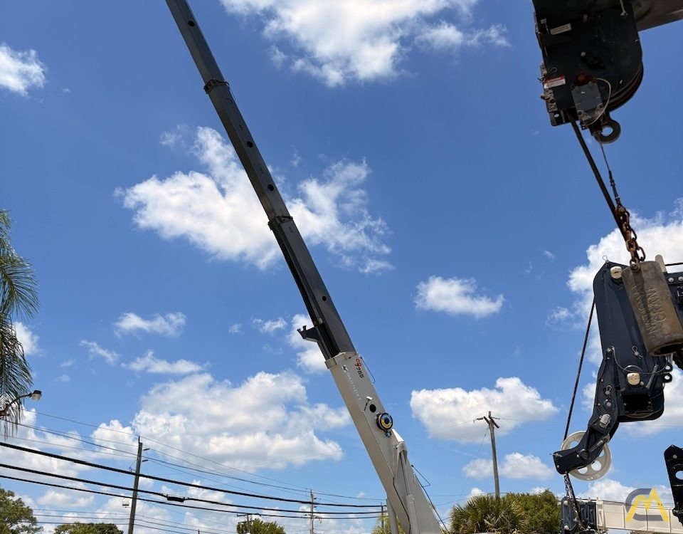 Refurbished & Like New Shuttlelift CD7725 Industrial Carry Deck Crane 12