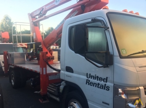 Socage Freedom 60/36 .15-Ton Aerial Man Lift 3