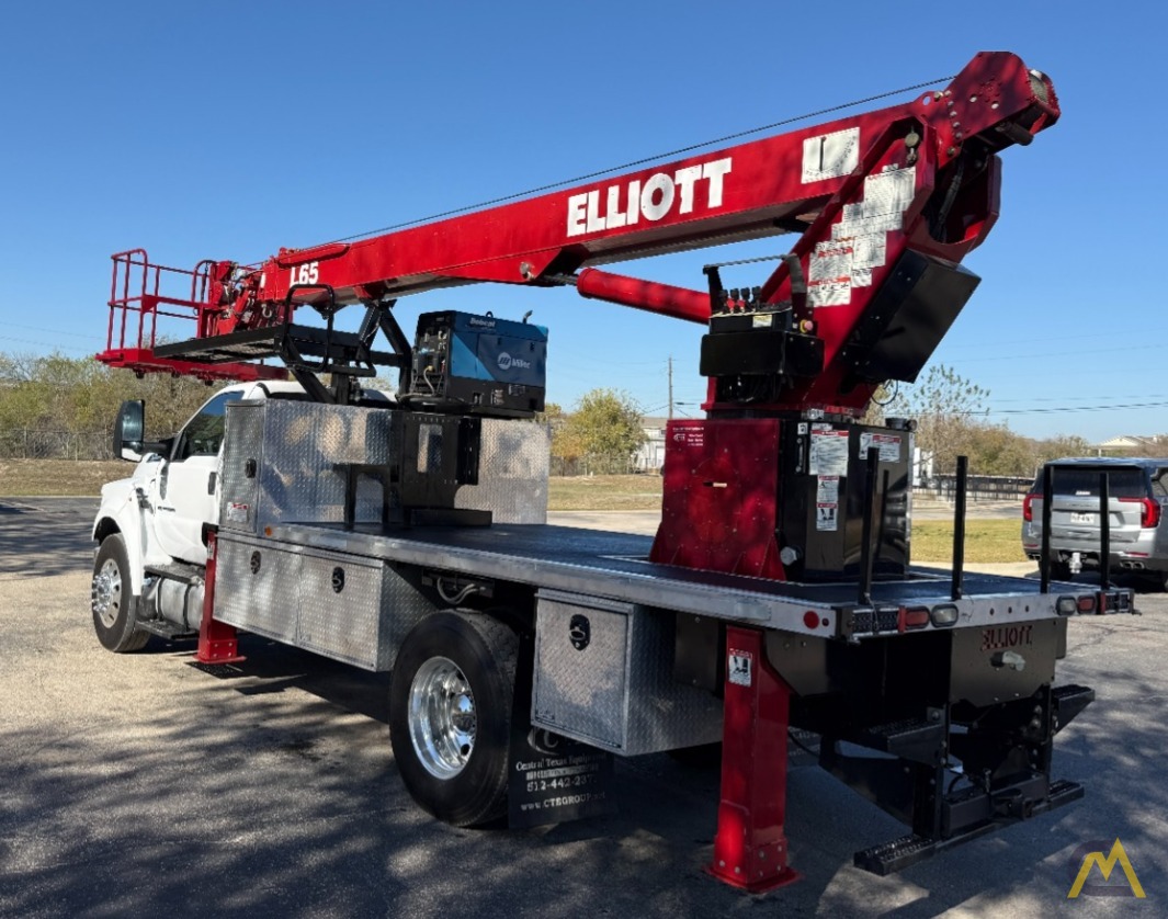 SOLD 2022 Elliott L65R Telescopic Boom Bucket Truck 3