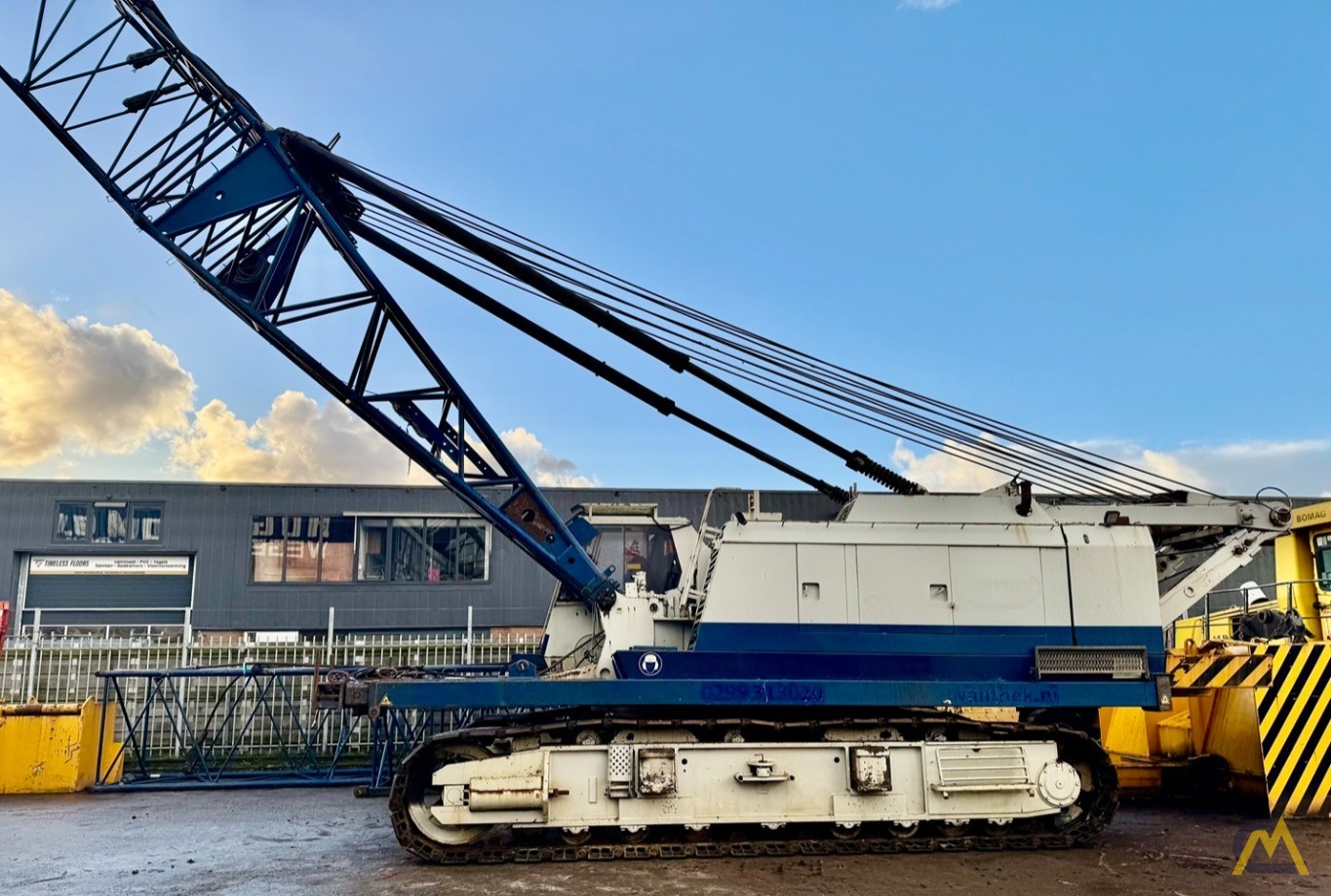 Sumitomo (Link-Belt) LS-218RH Lattice Boom Crawler Crane 1