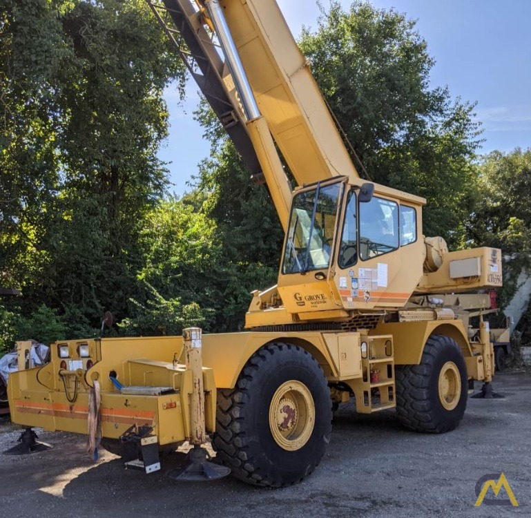 Superior Grove RT635C 35-Ton Rough Terrain Crane 0