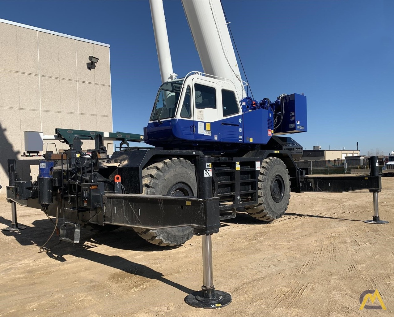 Tadano GR-1000XL 100-Ton Rough Terrain Crane 0
