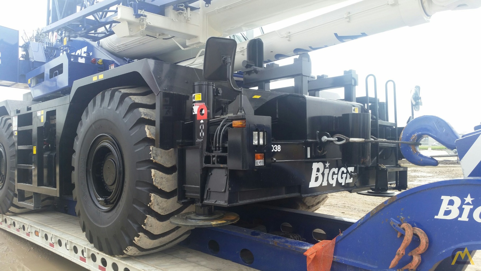 Tadano GR-1000XL-2 100-Ton Rough Terrain Crane 6