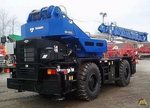 Tadano GR-350XL Rough Terrain Crane 2