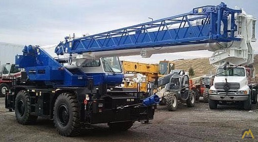 Tadano GR-350XL Rough Terrain Crane 3