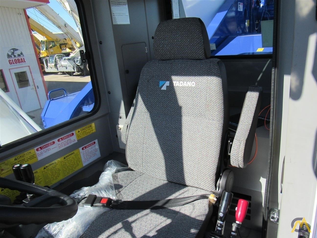 Tadano GR-750XL 75-ton Rough Terrain Cranes 8