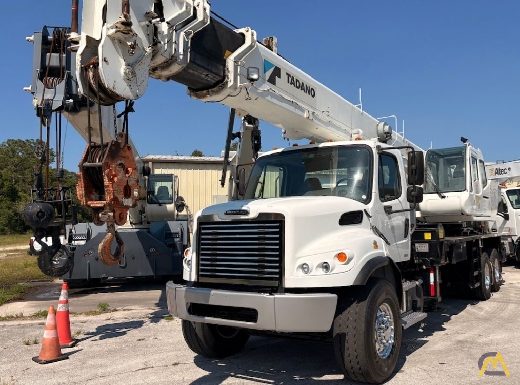 Tadano GS-300XL-1 Boom Truck Crane on Freightliner 7