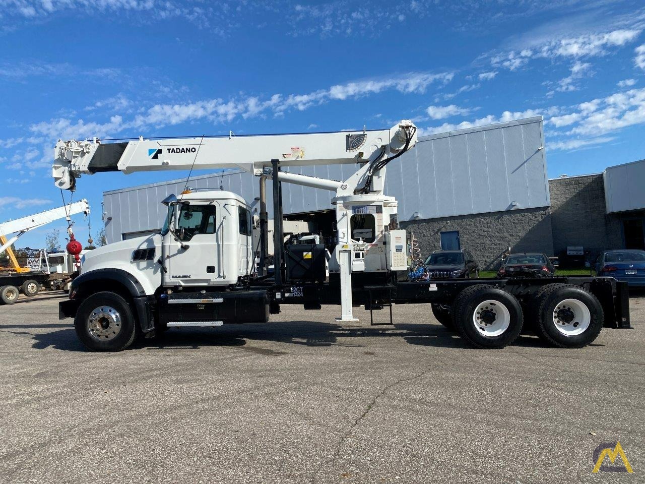 Tadano TM-1882 18-Ton Boom Truck Crane on Mack GU713 Granite Tractor 5