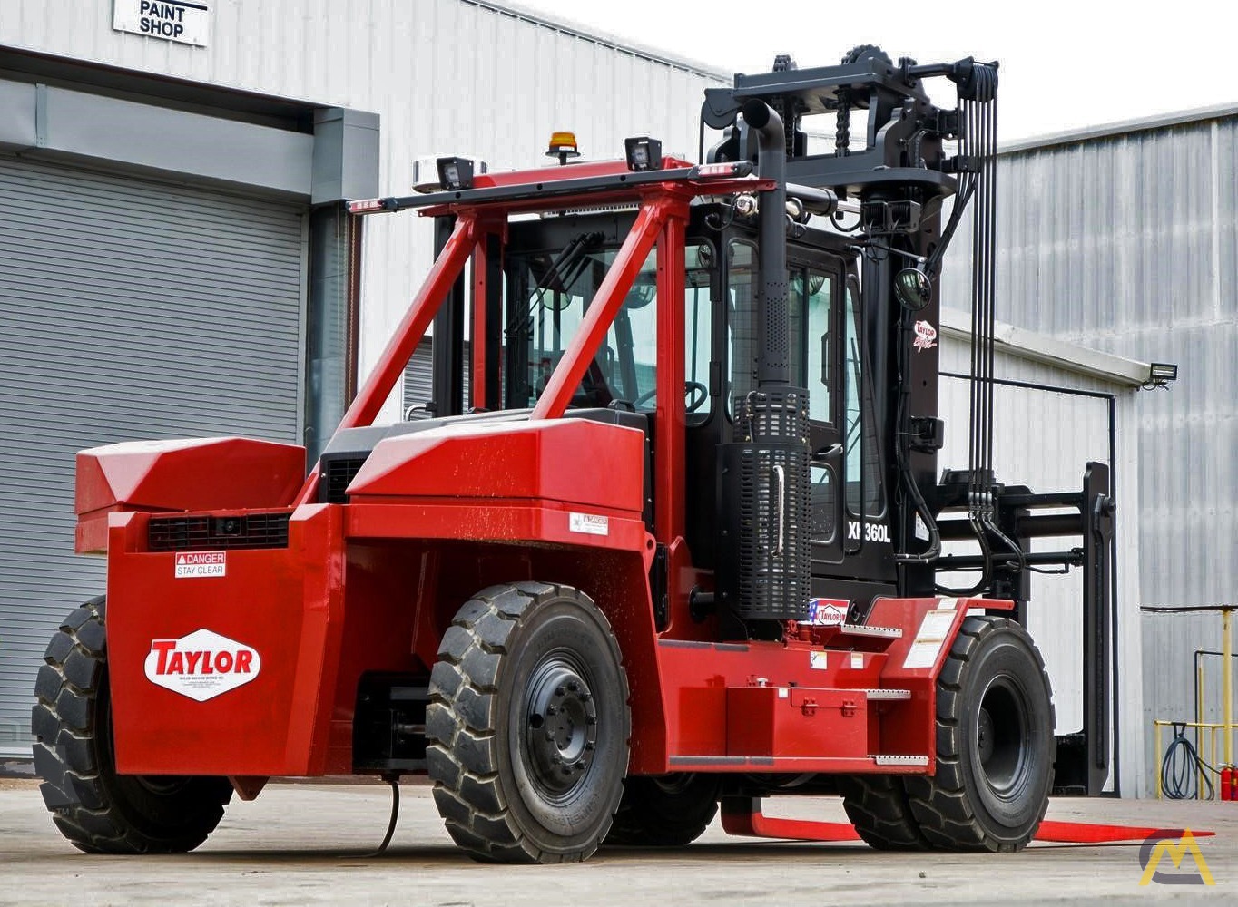 Taylor TXH-360L 36,000 lb. Lift Truck 2
