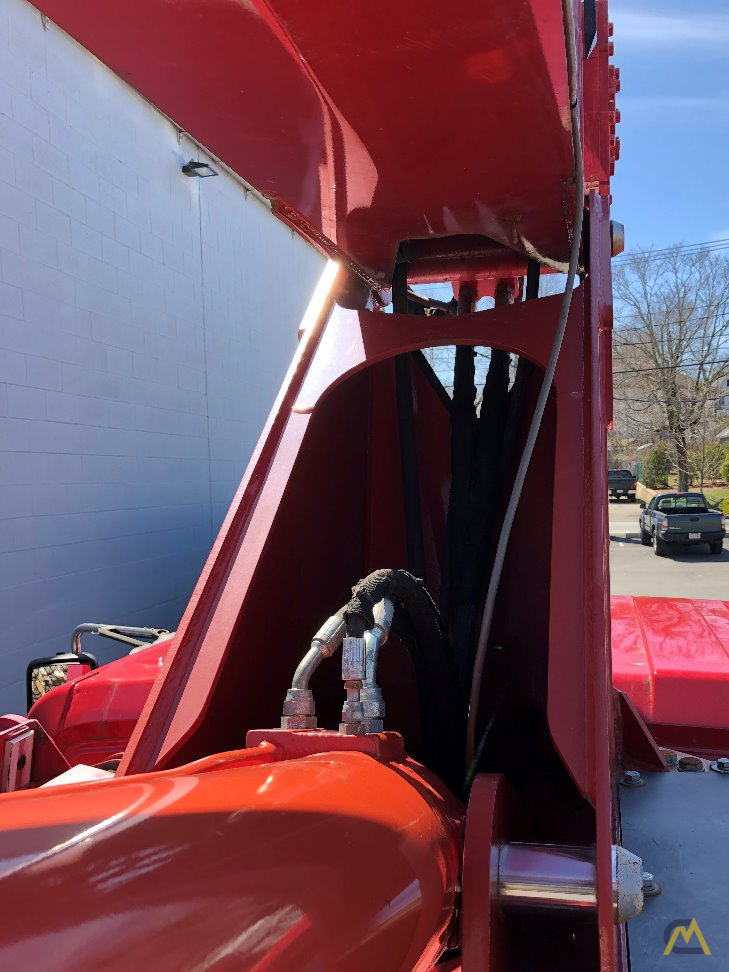 Terex BT 3870 19-ton Boom Truck on International Durastar 4300 9