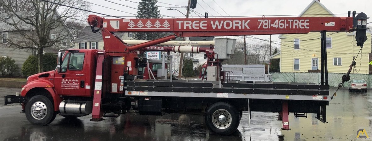 Terex BT 3870 19-ton Boom Truck on International Durastar 4300 1