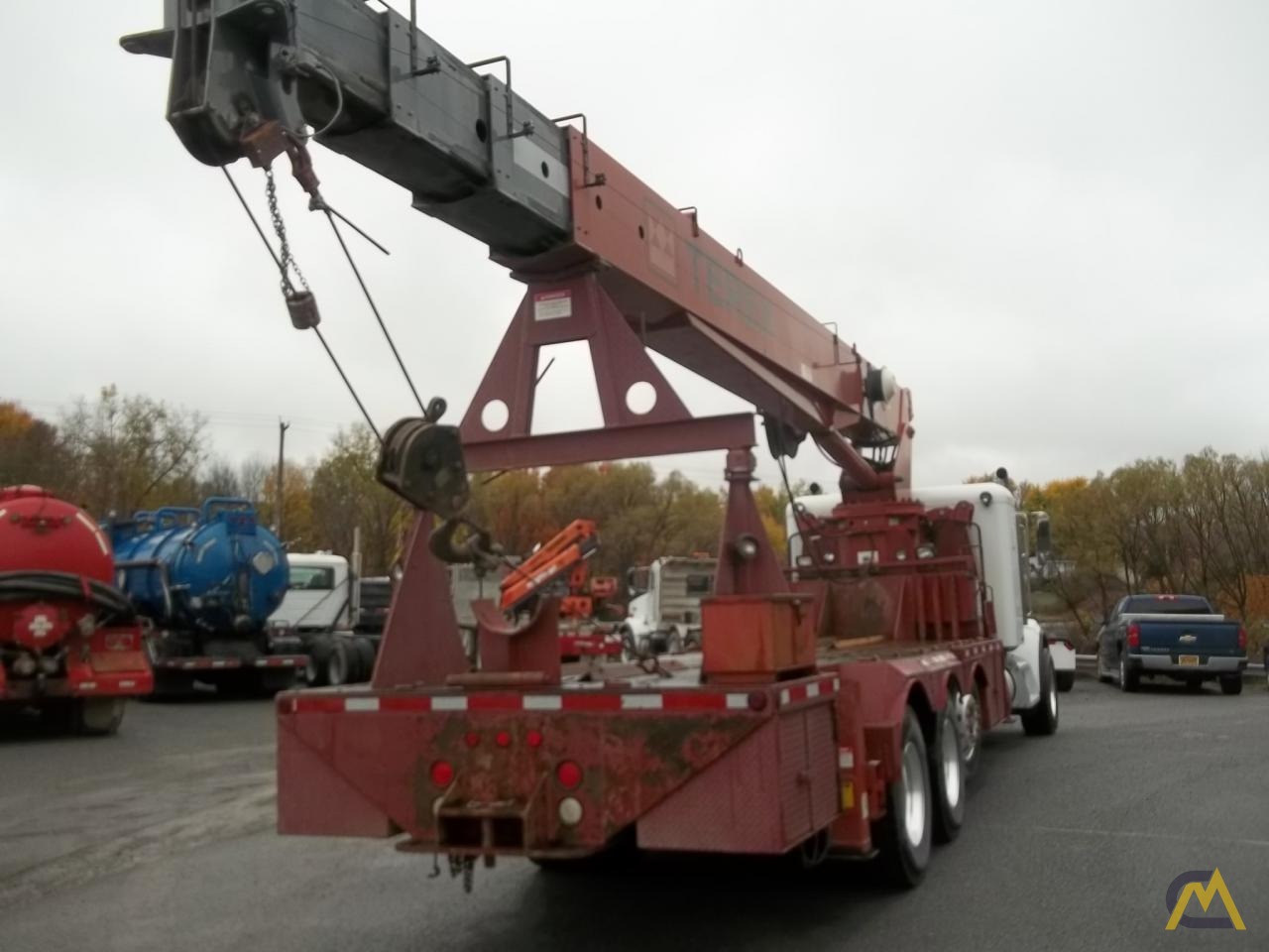 Terex BT 4792 23.5-ton Boom Truck Crane on Peterbilt 357 1