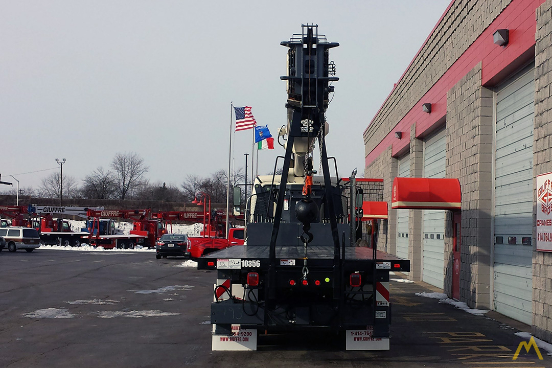 Terex BT 5092 25-ton Boom Truck Crane on Freightliner 7