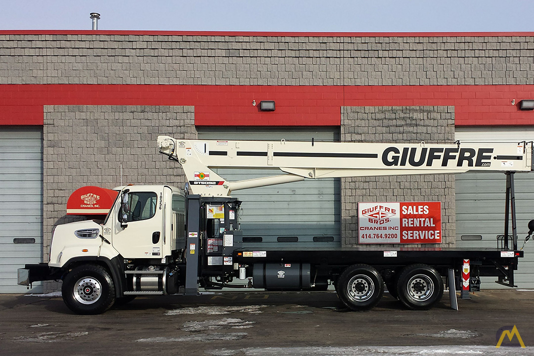 Terex BT 5092 25-ton Boom Truck Crane on Freightliner 8