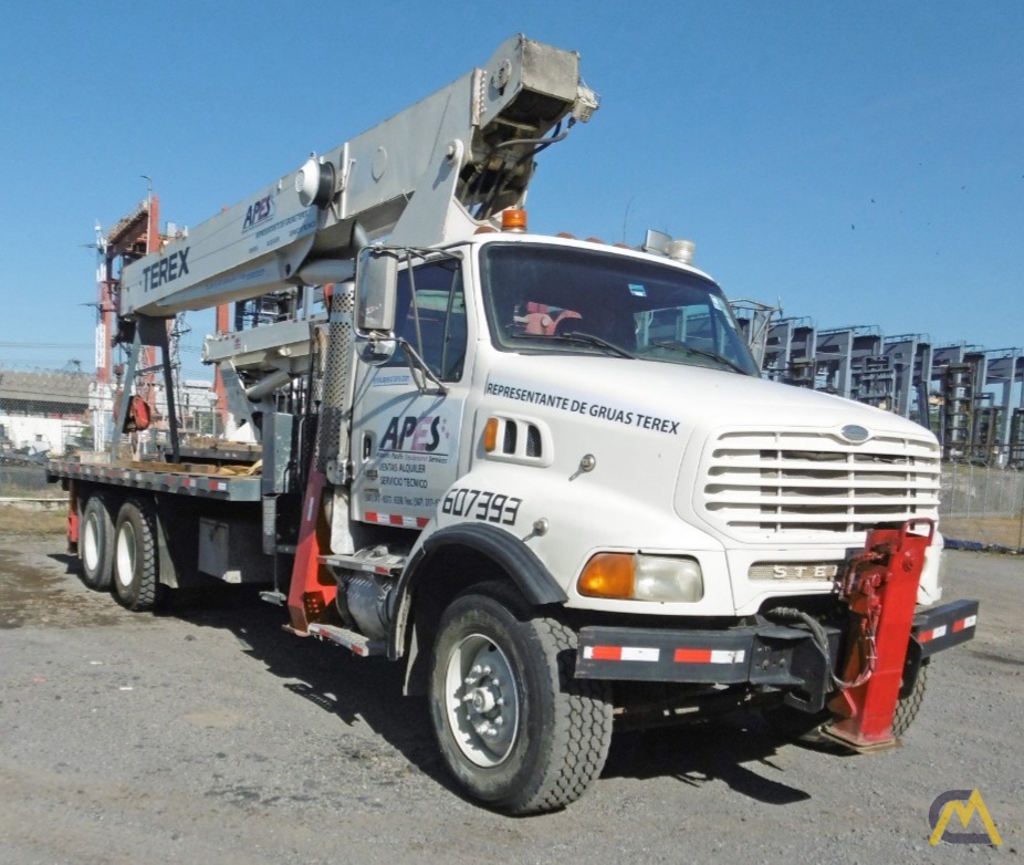 Terex BT 5092 25-ton Boom Truck Crane on Sterling LT8000 0