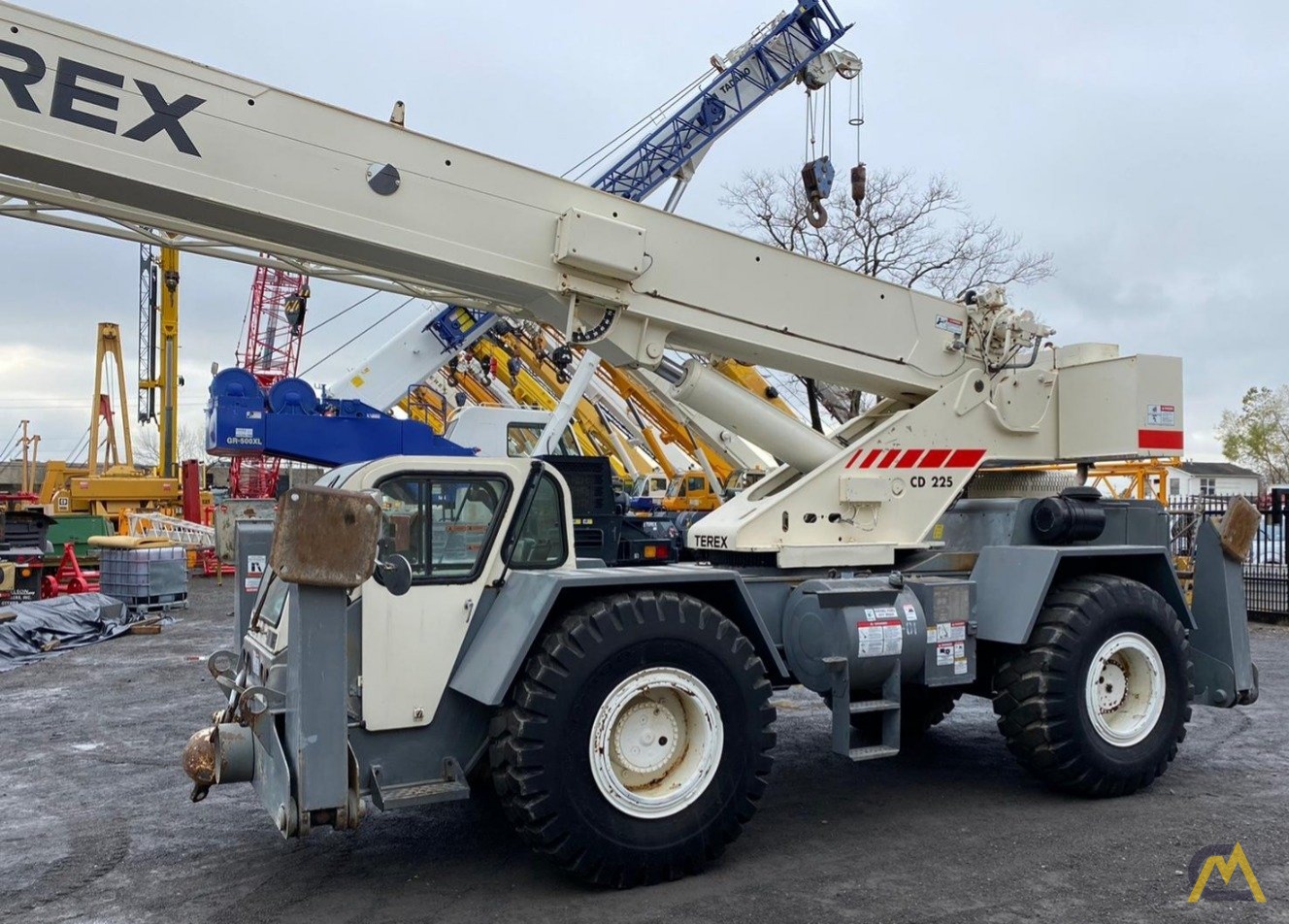 Terex CD 225 25-ton Down Cab Rough Terrain Crane 2