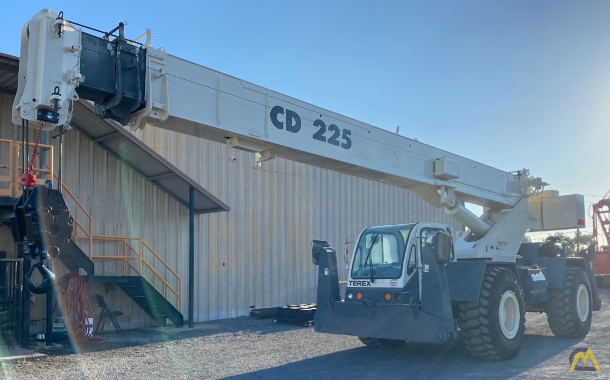 Terex CD 225 25-ton Down Cab Rough Terrain Crane 10