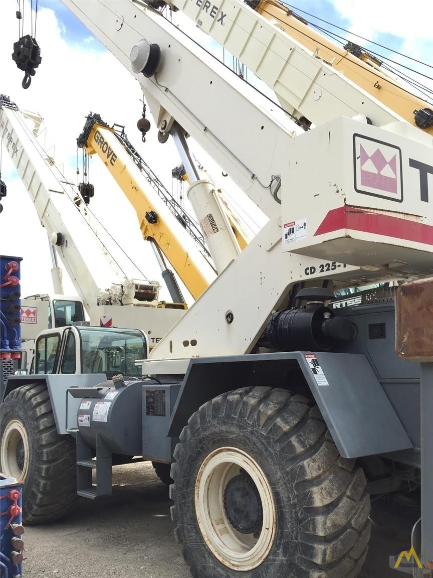 Terex CD 225 30-ton Rough Terrain Cranes 1