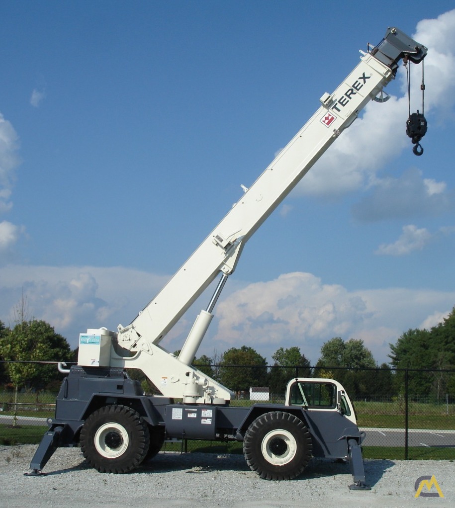 Terex CD 225 25-Ton Down Cab Rough Terrain Crane 1