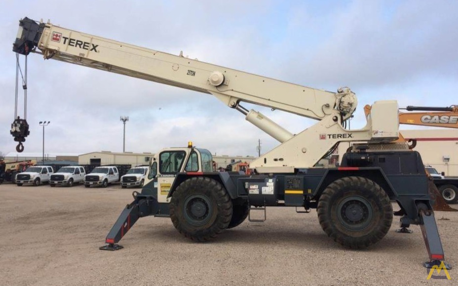 Terex CD225 25-Ton Down Cab Rough Terrain Crane 0