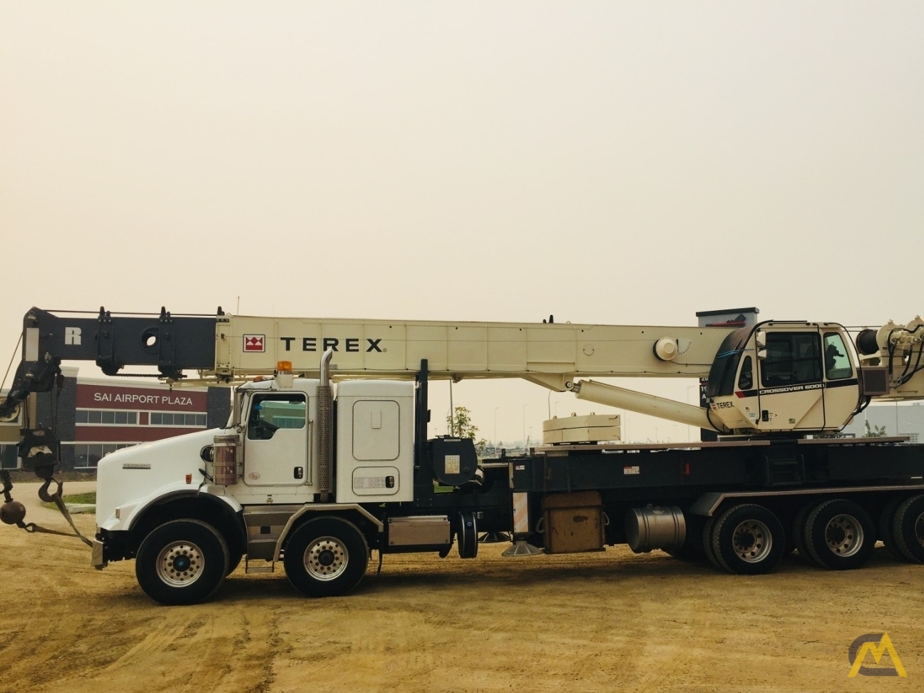 Terex CROSSOVER 8000 60-Ton Boom Truck Crane 2