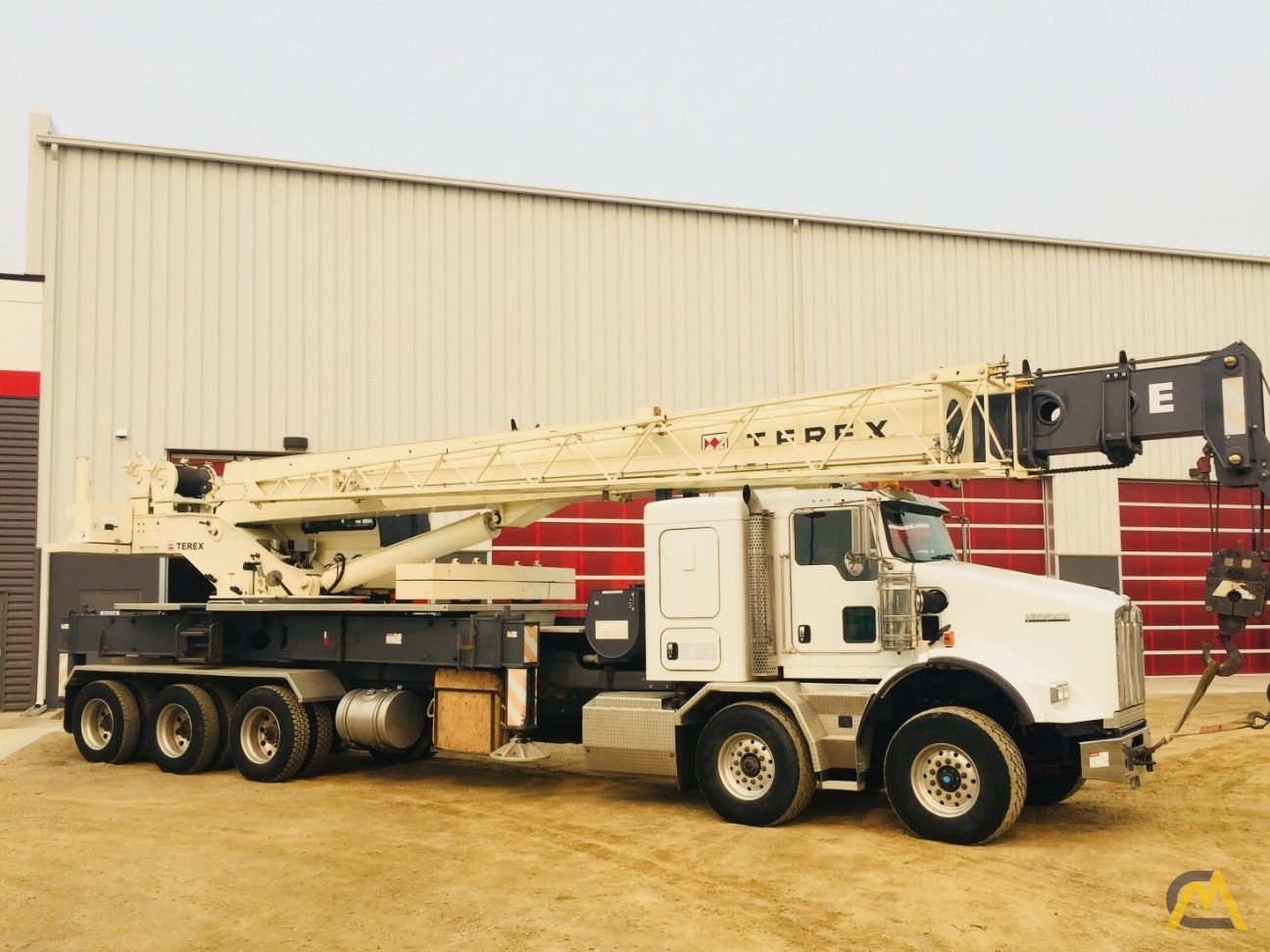 Terex CROSSOVER 8000 60-Ton Boom Truck Crane 7