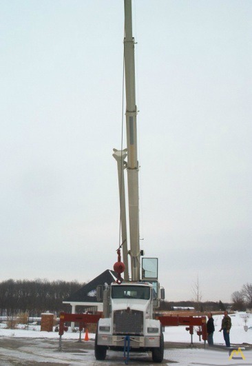 Terex RS6000 30-Ton Boom Truck Crane 7
